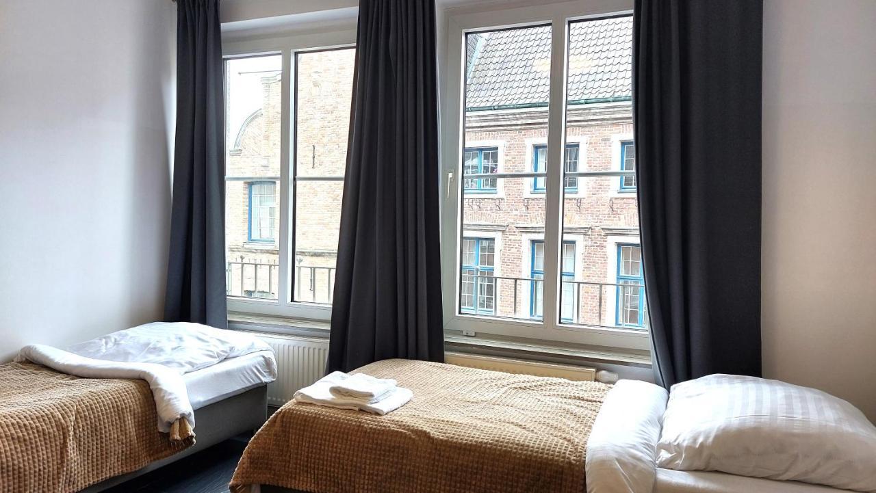 Apartment Old Town 2 *